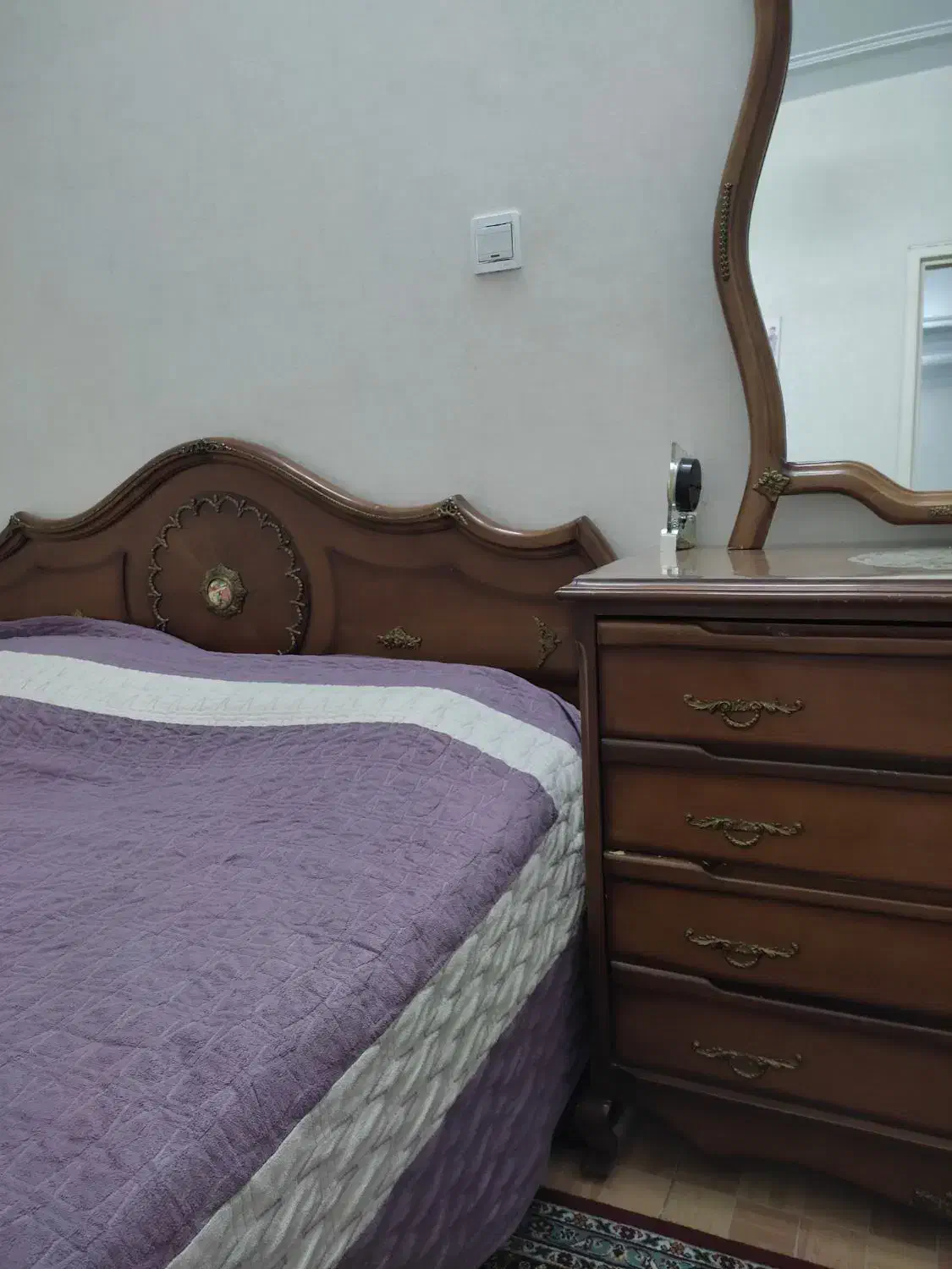 سرویس چوب|تخت و سرویس خواب|ری, اقدسیه|دیوار