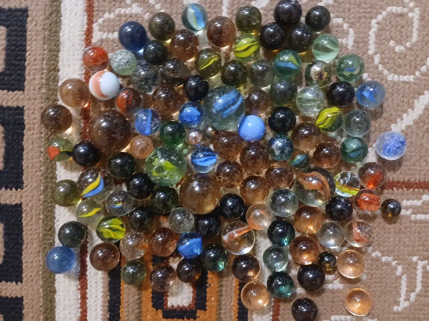 تیله قدیمی و نو و کارت کالاف کی ارم ام لجند|اسباب‌‌بازی|نجف‌آباد, یزدانشهر|دیوار