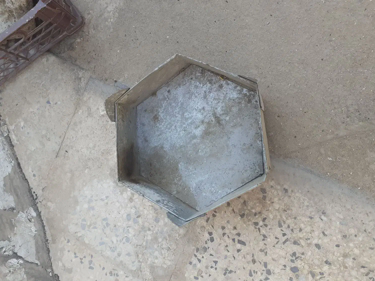 منقل کوچک|اجاق گاز و لوازم برقی پخت‌وپز|اصفهان, باغ کاران|دیوار