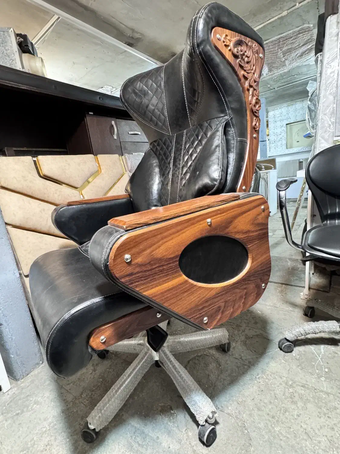 صندلی امپراطور|مبلمان اداری|سقز, |دیوار