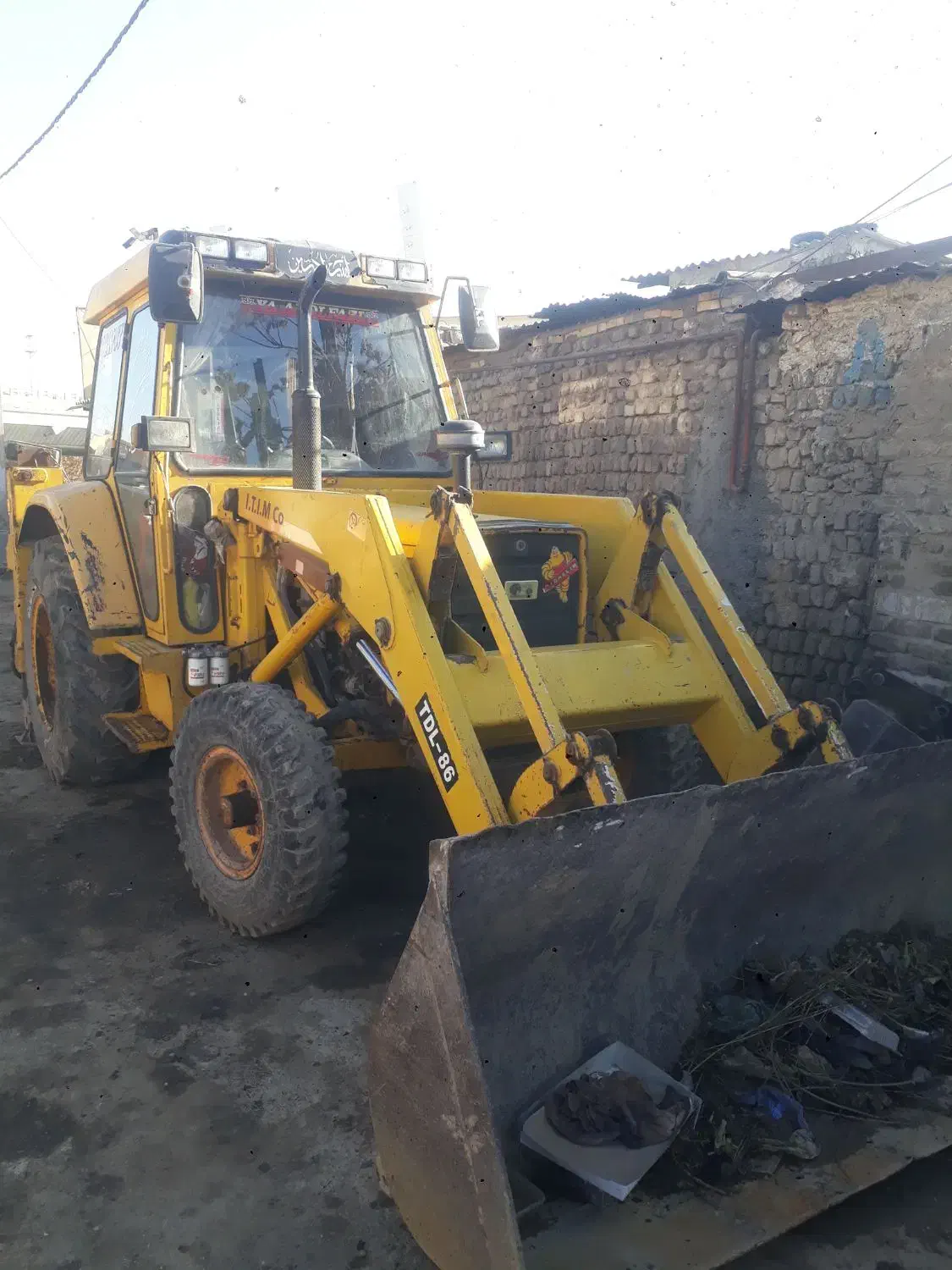 بیل بکهو تی دی ال ۸۶ مدل ۸۰|خودرو سنگین|تهران, آبشار|دیوار