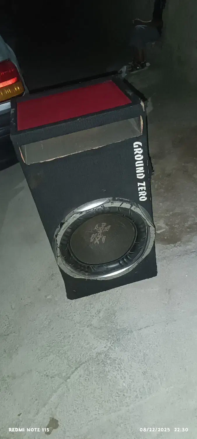 ساب سونی|صوتی و تصویری|آشخانه, |دیوار