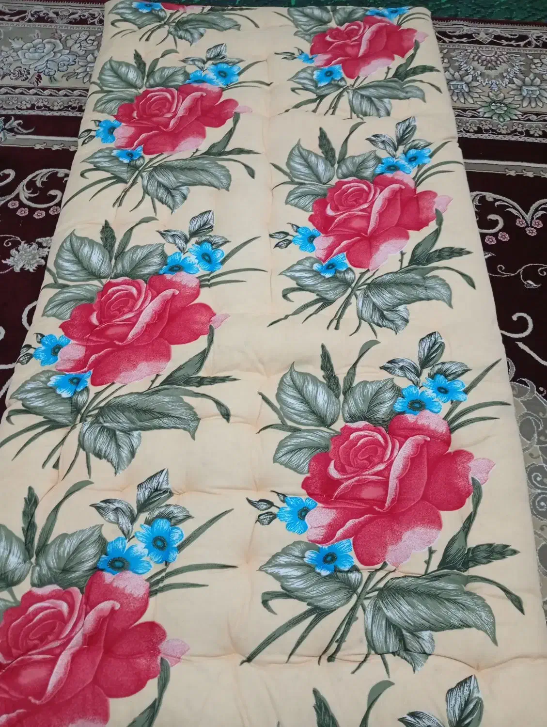 تشک|تشک تختخواب|کوهدشت, |دیوار