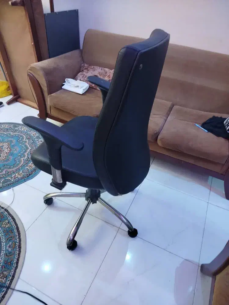 صندلی گردان جکدارمدیران|صندلی و نیمکت|کرج, حسن آباد|دیوار