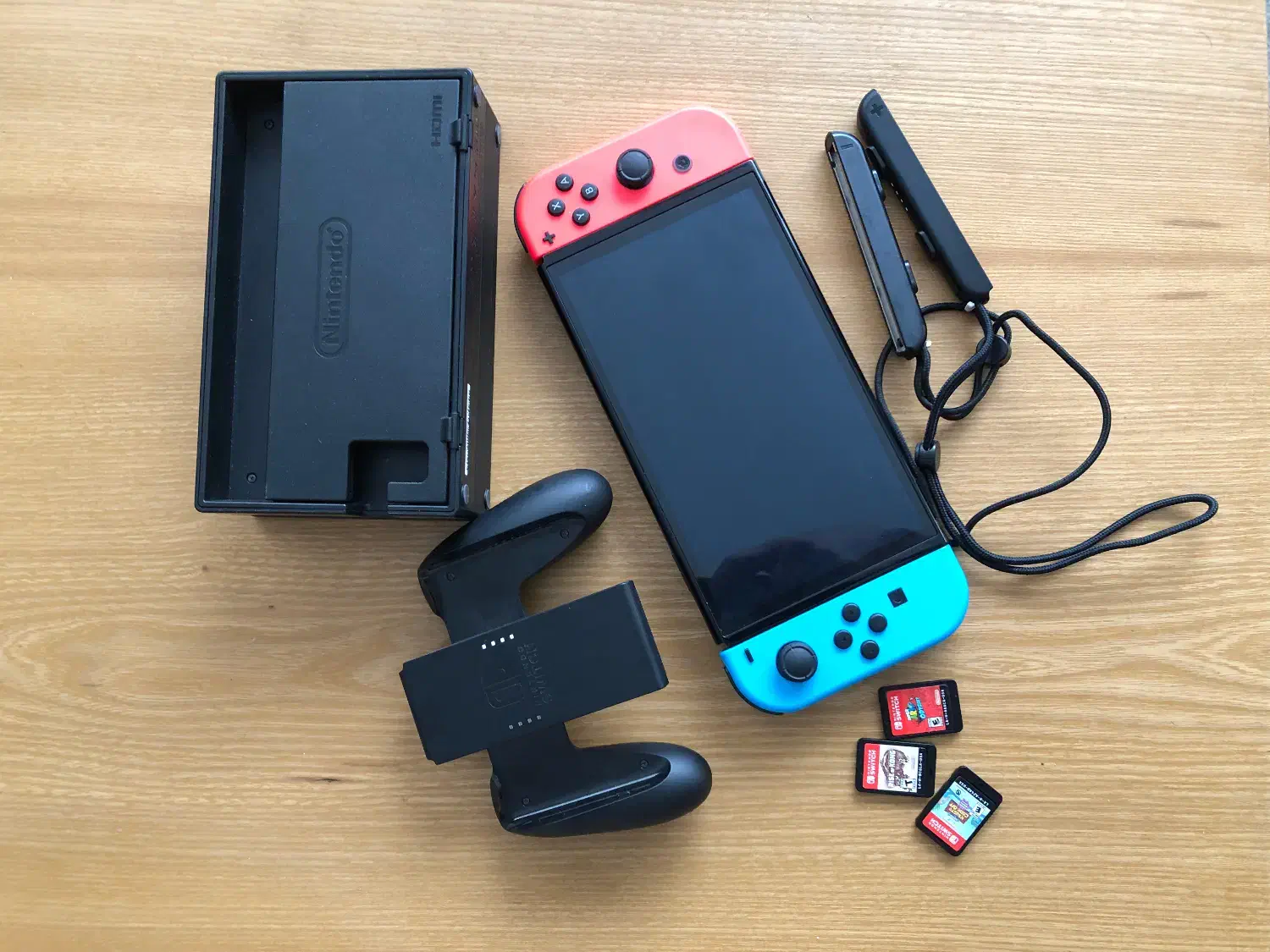 نینتندو سوییچ OLED|کنسول، بازی ویدئویی و آنلاین|اصفهان, رسالت|دیوار