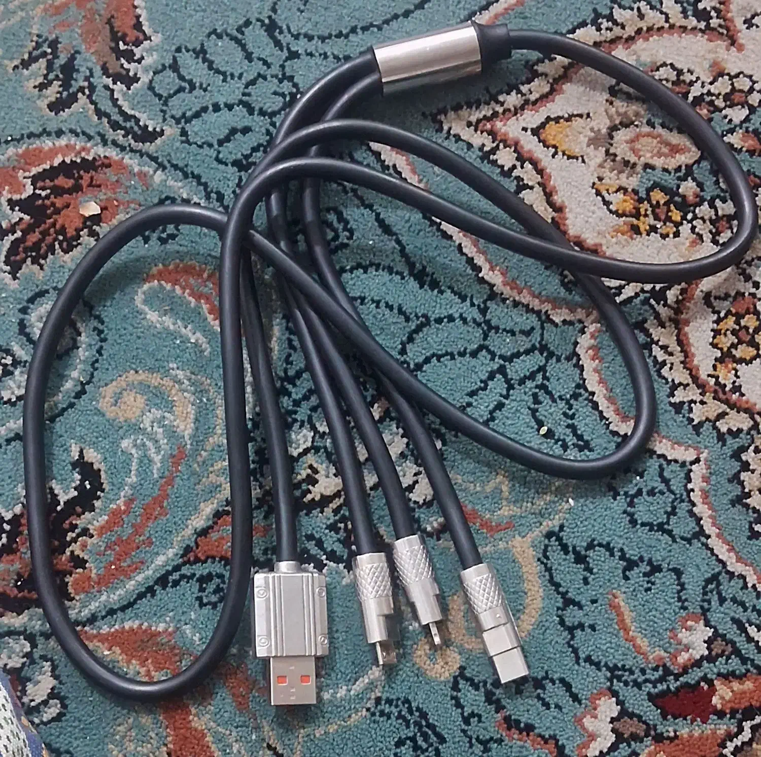 کابل شارژر سه سر|لوازم جانبی موبایل و تبلت|قم, الوندیه و گذر صادق|دیوار