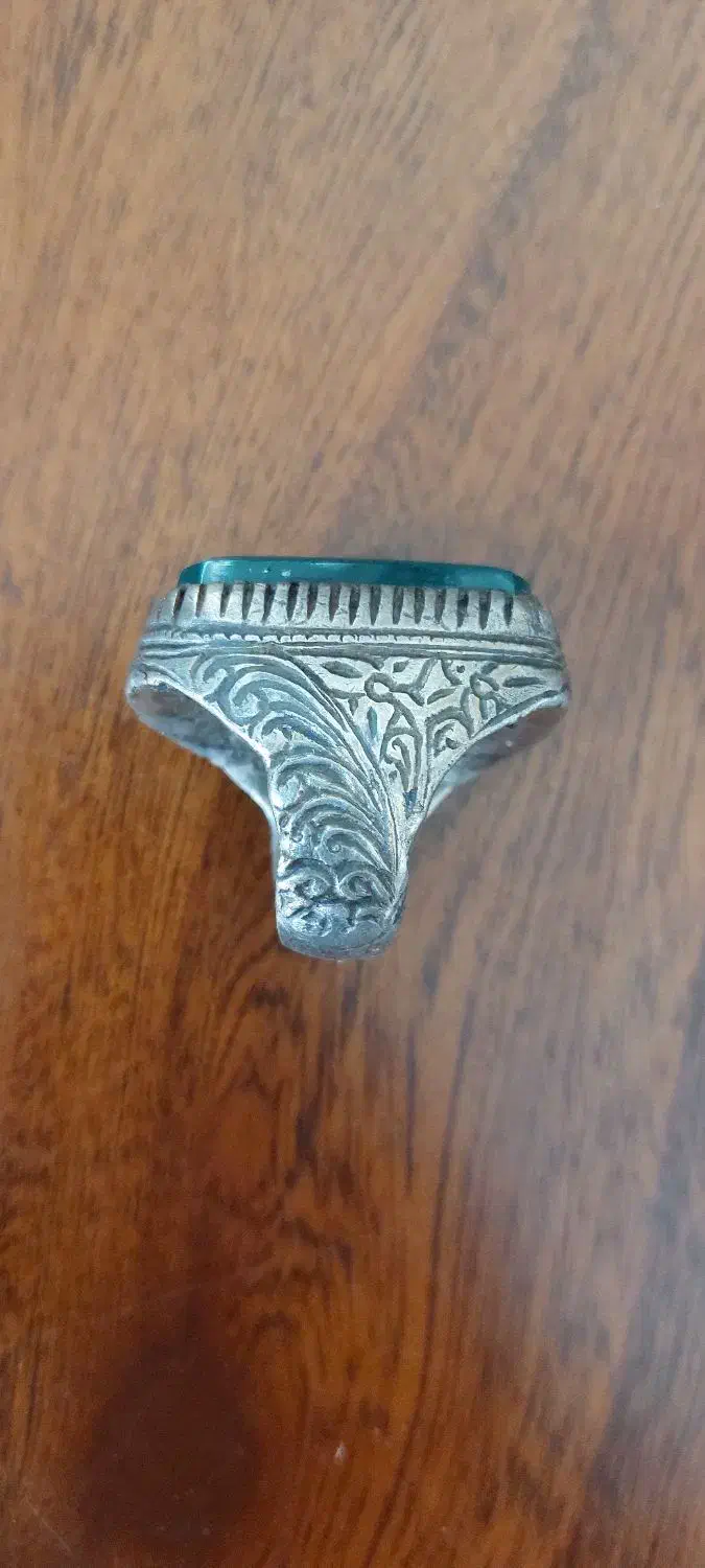 انگشتر نقره کهنه|کلکسیون اشیاء عتیقه|کرمان, |دیوار