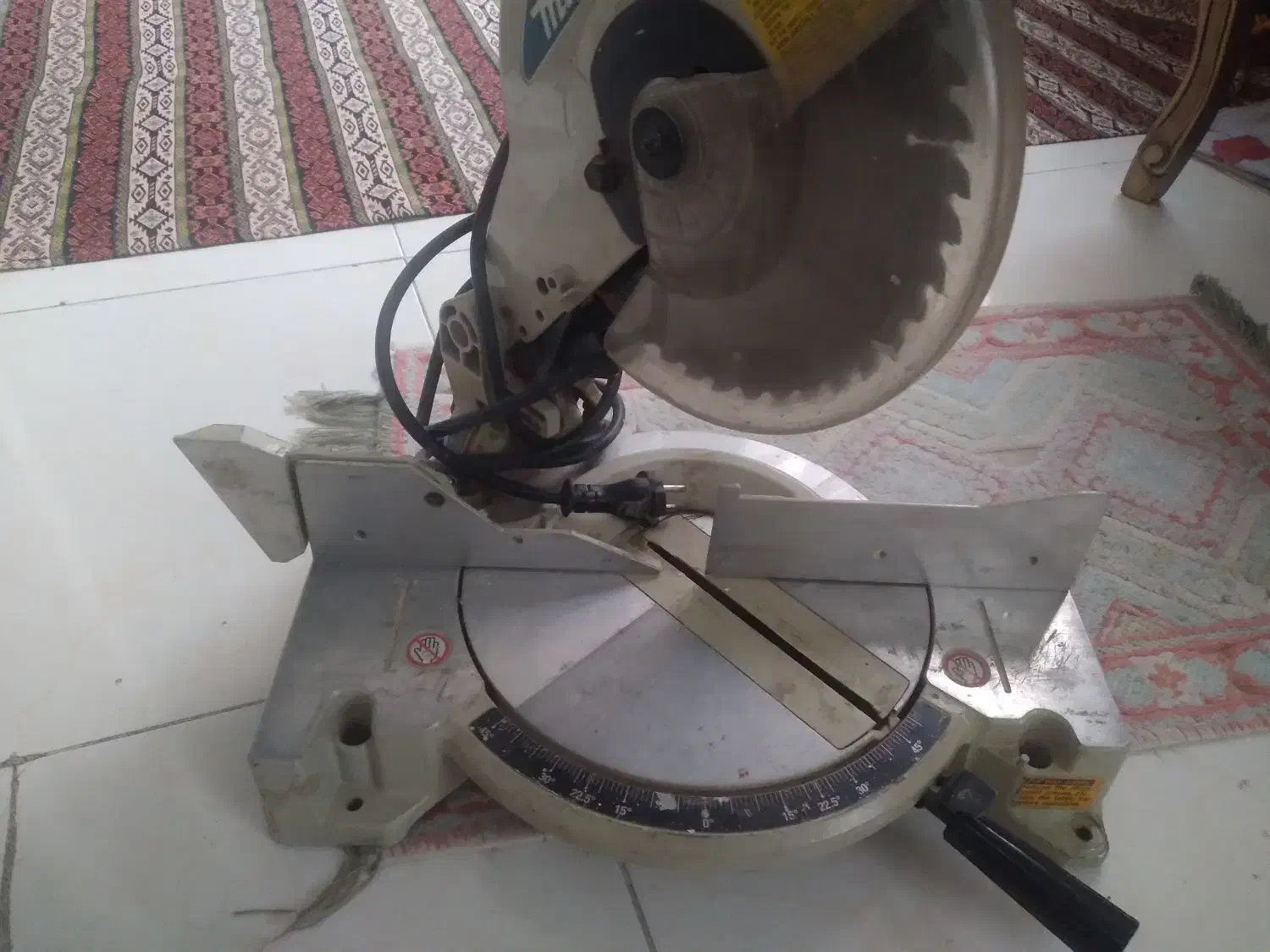 فارسی بر ما کیتا اصل|ابزارآلات|مشهد, شهرک رازی (شهرک غرب)|دیوار