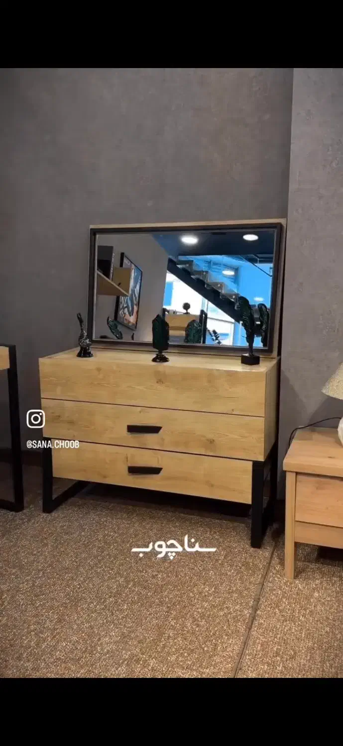 تخت خواب|تخت و سرویس خواب|اصفهان, باغ زرشک|دیوار