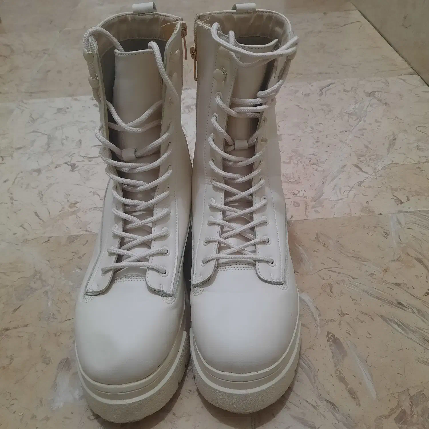 بوت اسپرت|کیف، کفش، کمربند|اردبیل, |دیوار