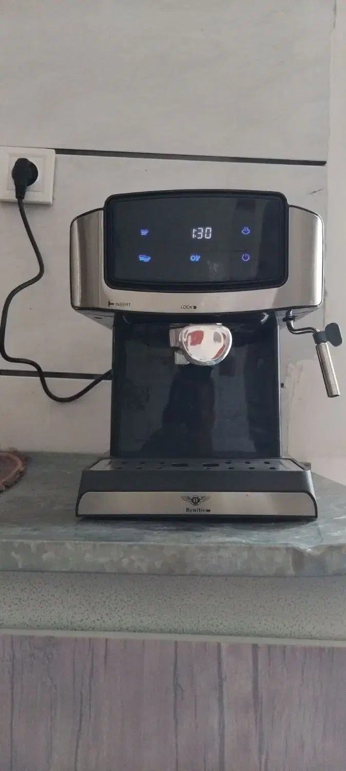 قهوسازبنلی ۲۰بار|کافیشاپ و رستوران|بروجرد, |دیوار