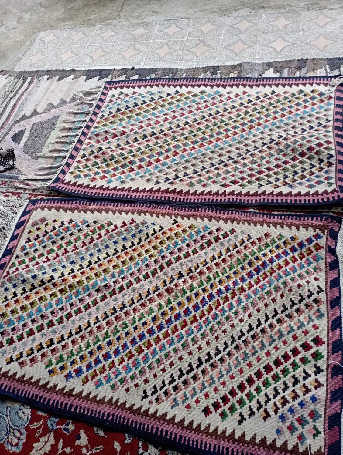 گلیم نو|گلیم، جاجیم، گبه|اسالم, |دیوار