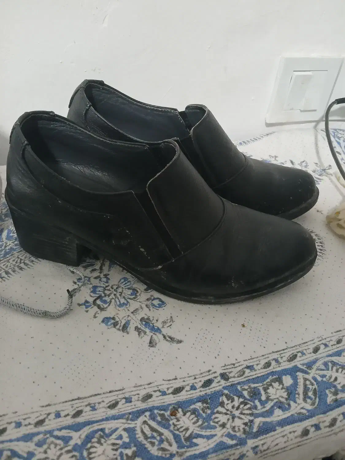 چند جفت کفش سایز ۳۹|کیف، کفش، کمربند|الشتر, |دیوار