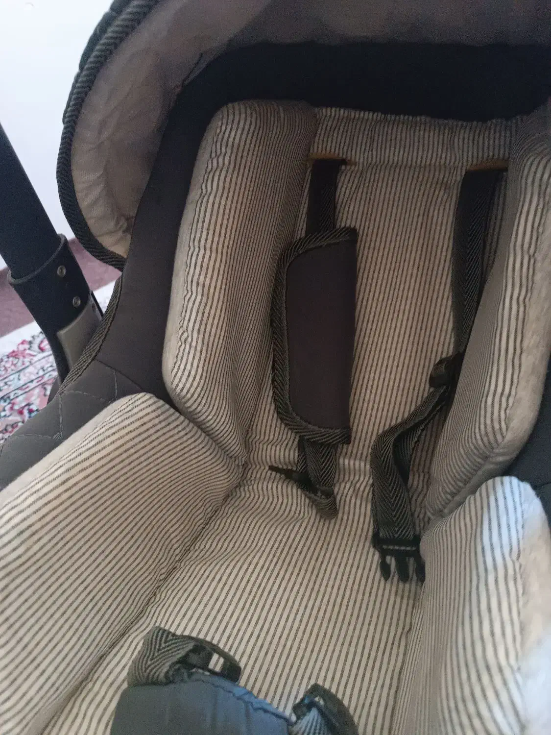 کریر|کالسکه و لوازم جانبی|ری, سیزده آبان|دیوار