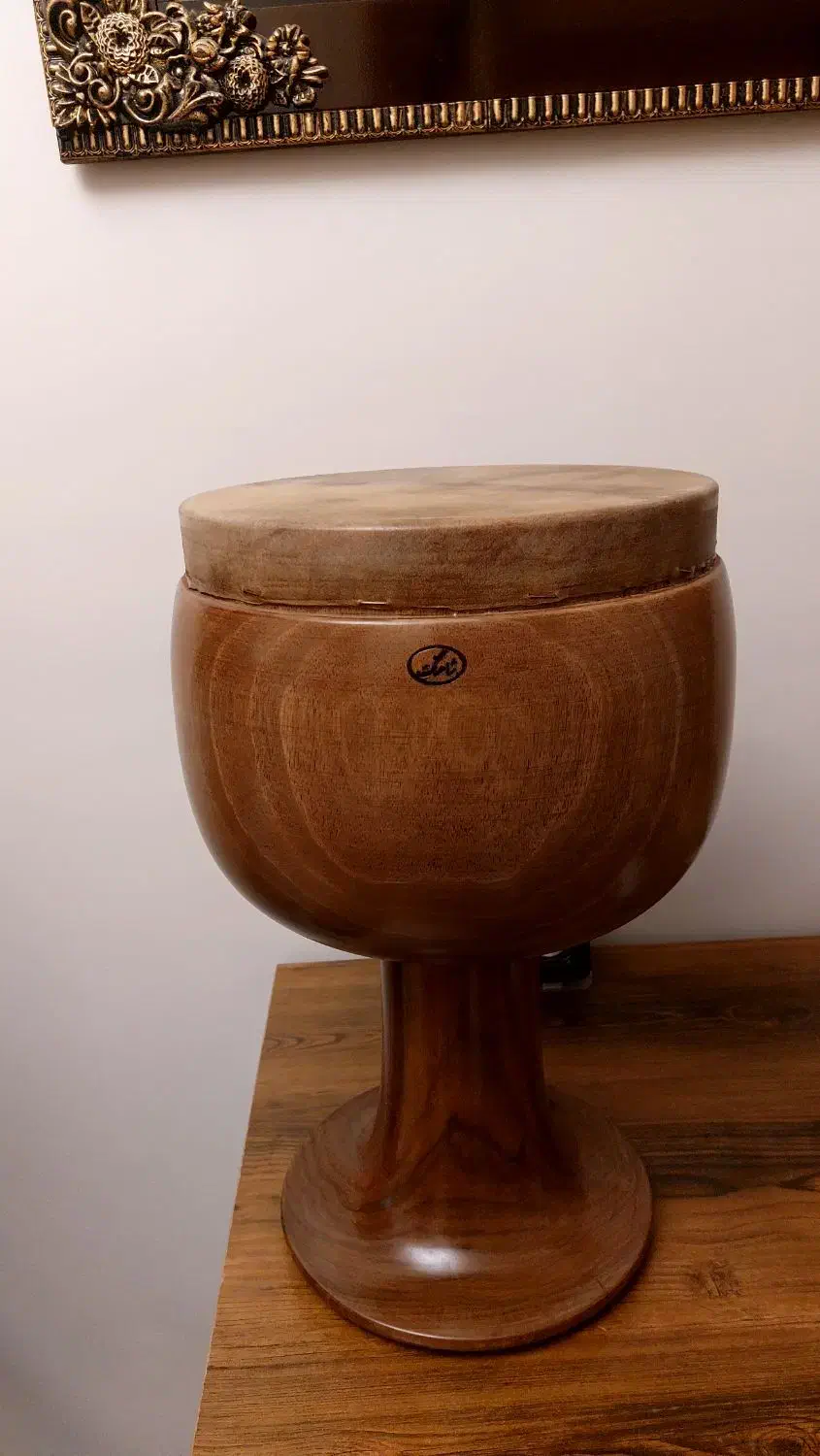 تنبک ۴ مهر کلکسیونی|سازهای سنتی|اصفهان, کوی میلاد|دیوار