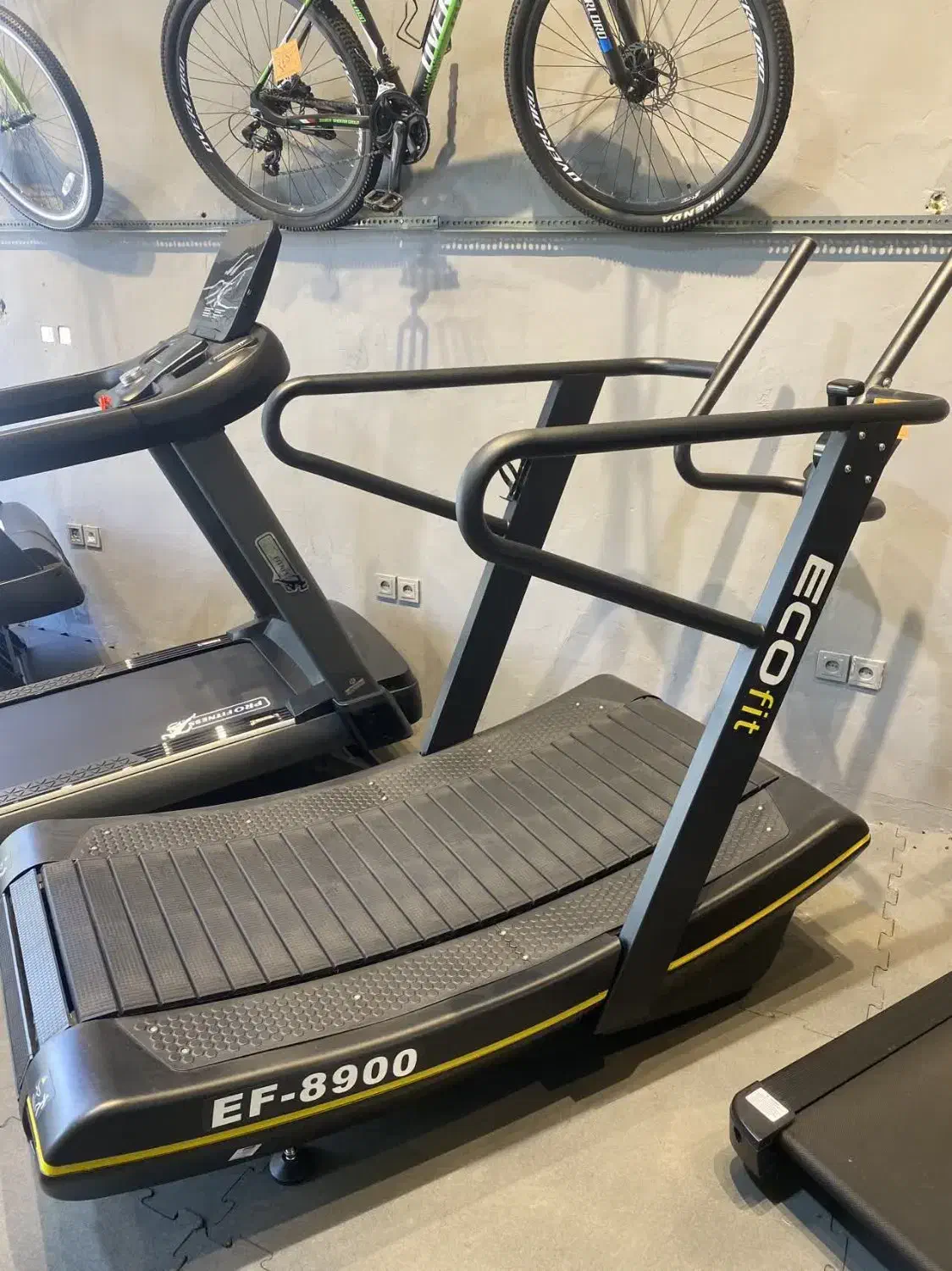 تردمیل مکانیکی باشگاهی|تجهیزات ورزشی|یزد, |دیوار