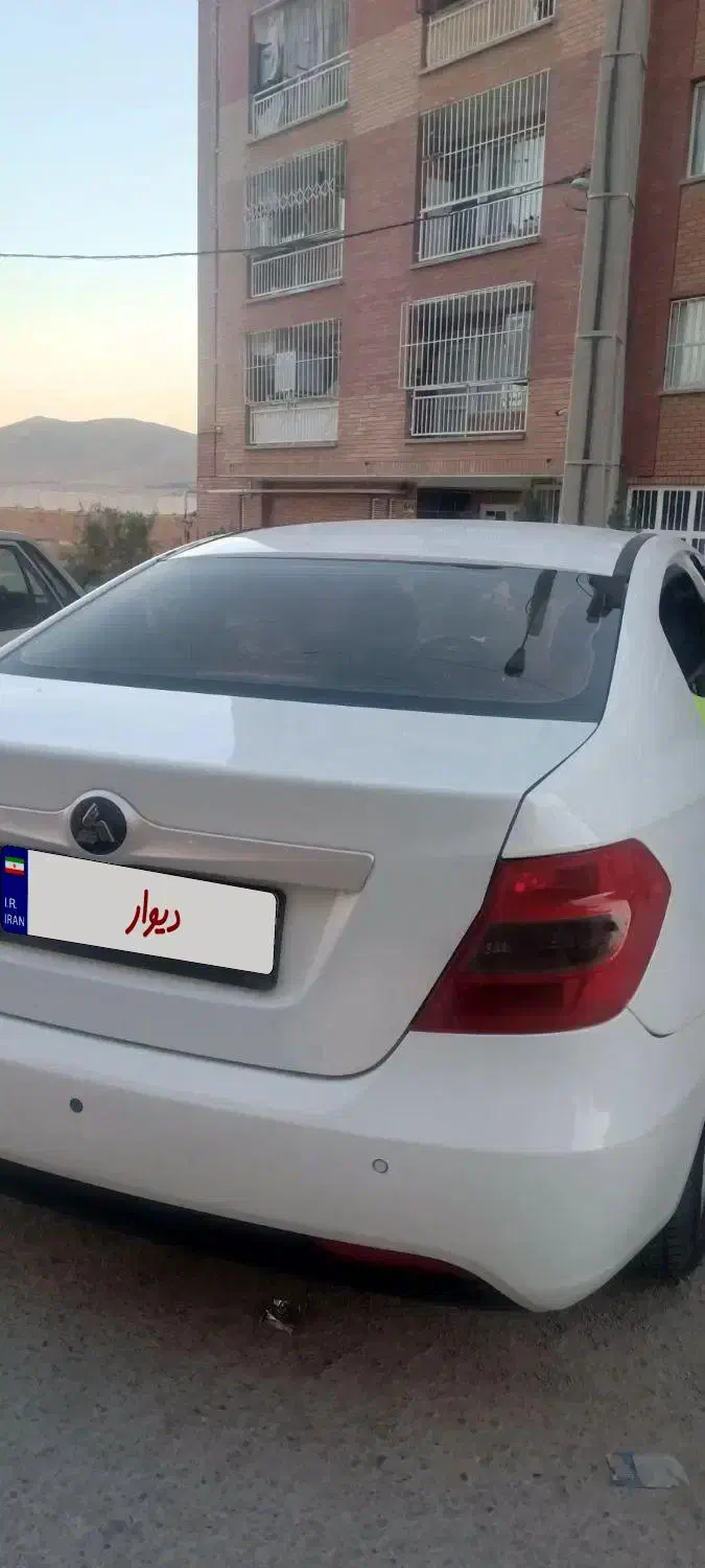 برلیانس اتومات|خودرو سواری و وانت|خرمآباد, |دیوار