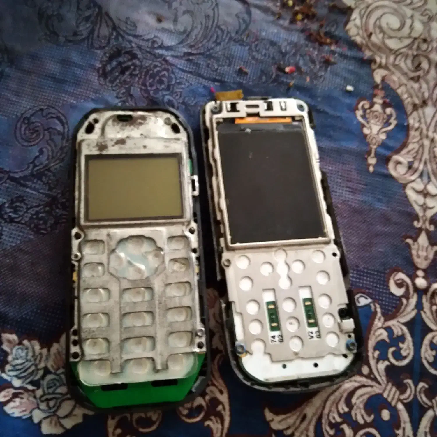 گوشی نوکیا|موبایل|بومهن, |دیوار