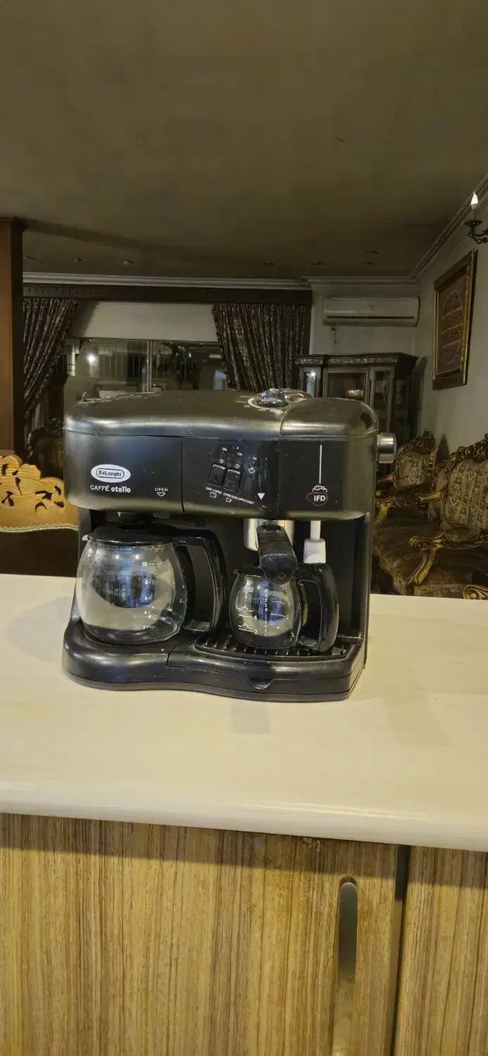 قهوه ساز delonghi caffe otello|سماور، چای‌ساز، قهوه‌ساز|اصفهان, هزارجریب|دیوار