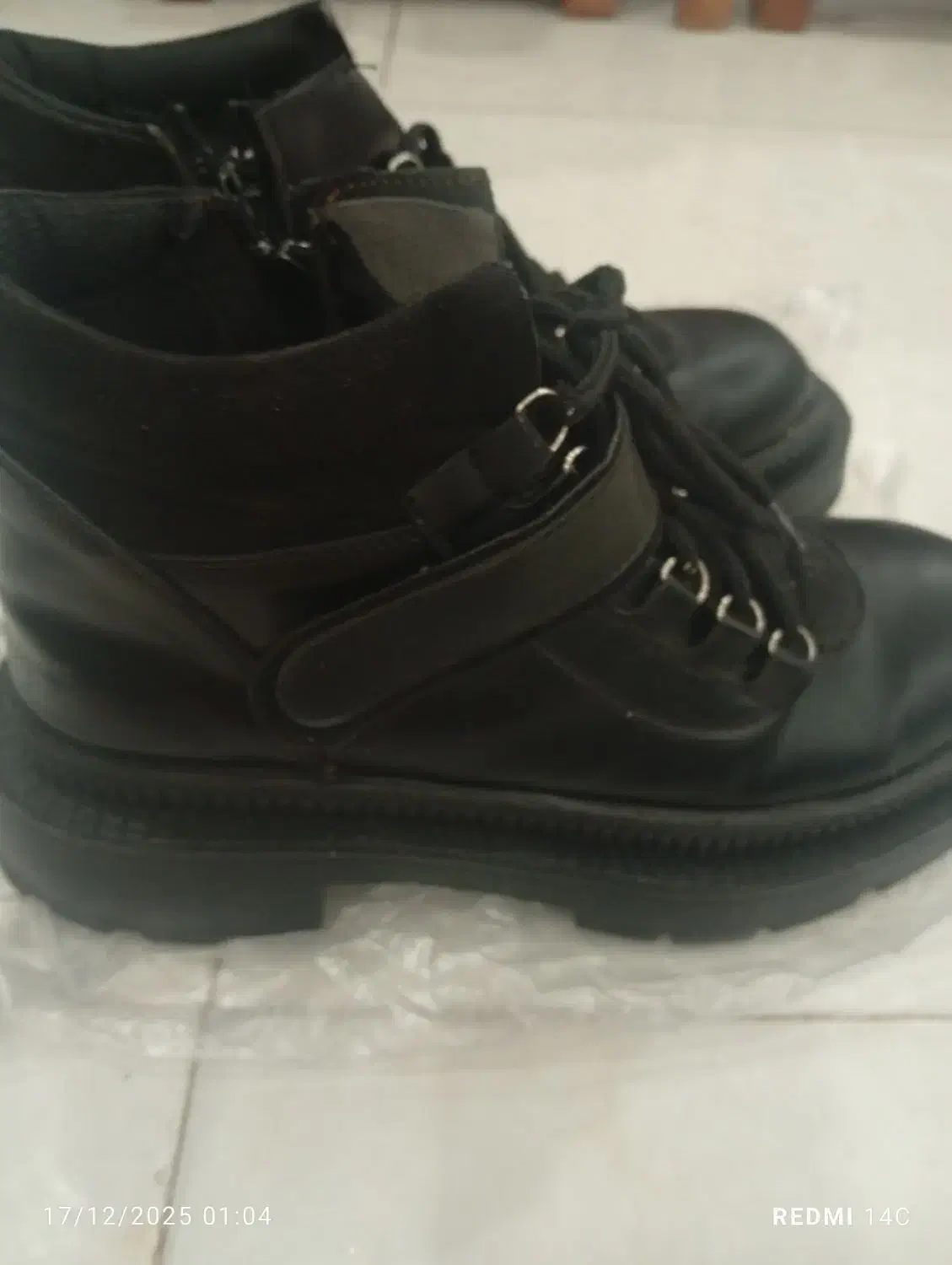 بت ا|کیف، کفش، کمربند|رشت, قاسمیه|دیوار