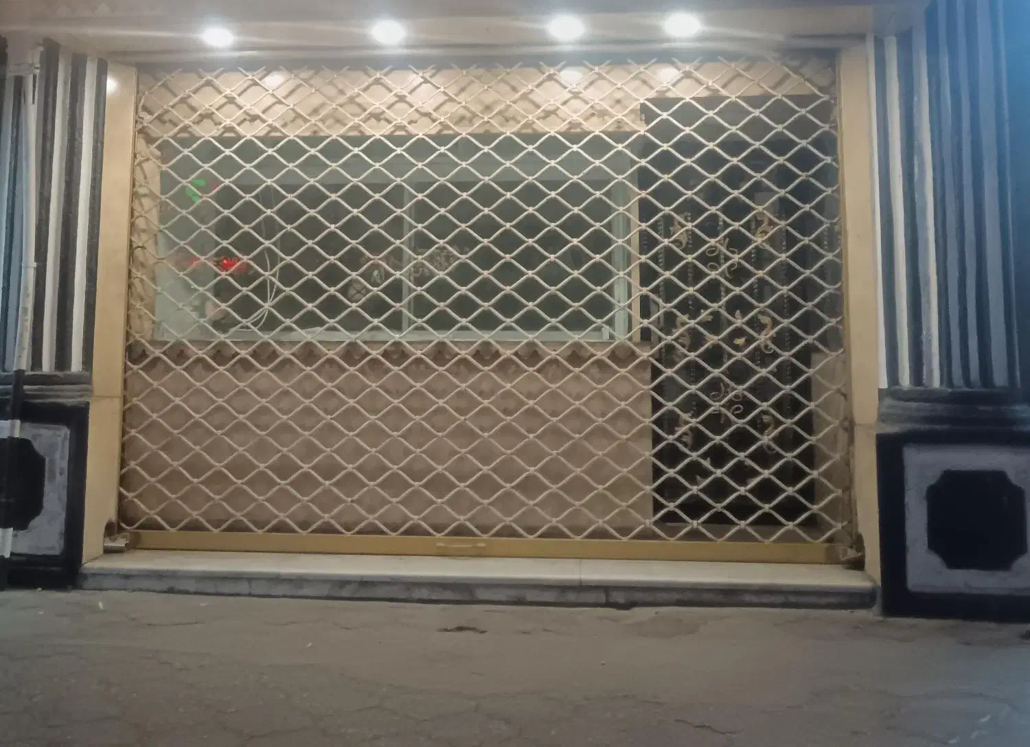 فروش مغازه تجاری در بابلسر|فروش مغازه و غرفه|بابلسر, |دیوار