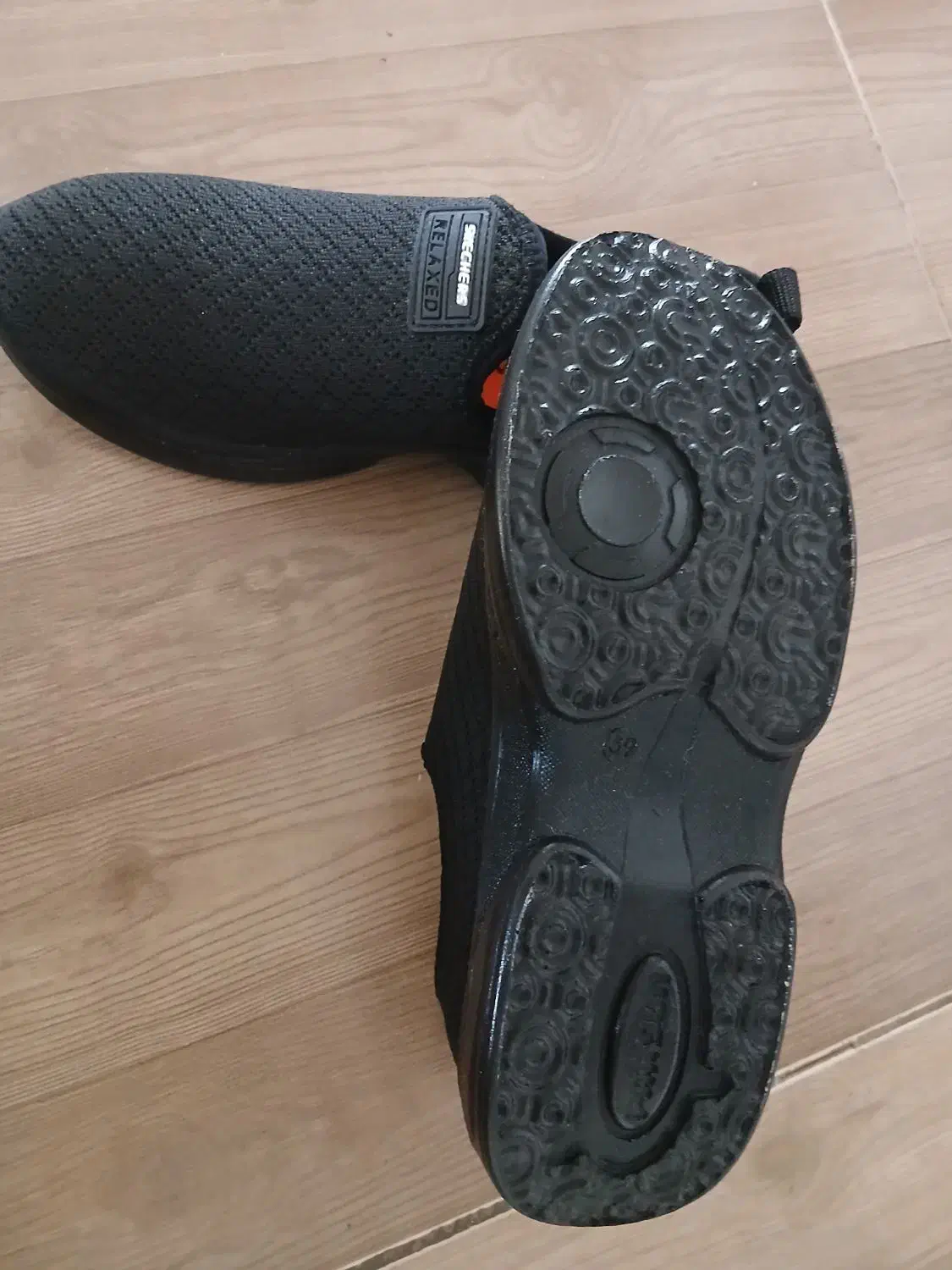 کفش راحتی|کیف، کفش، کمربند|بروجرد, |دیوار