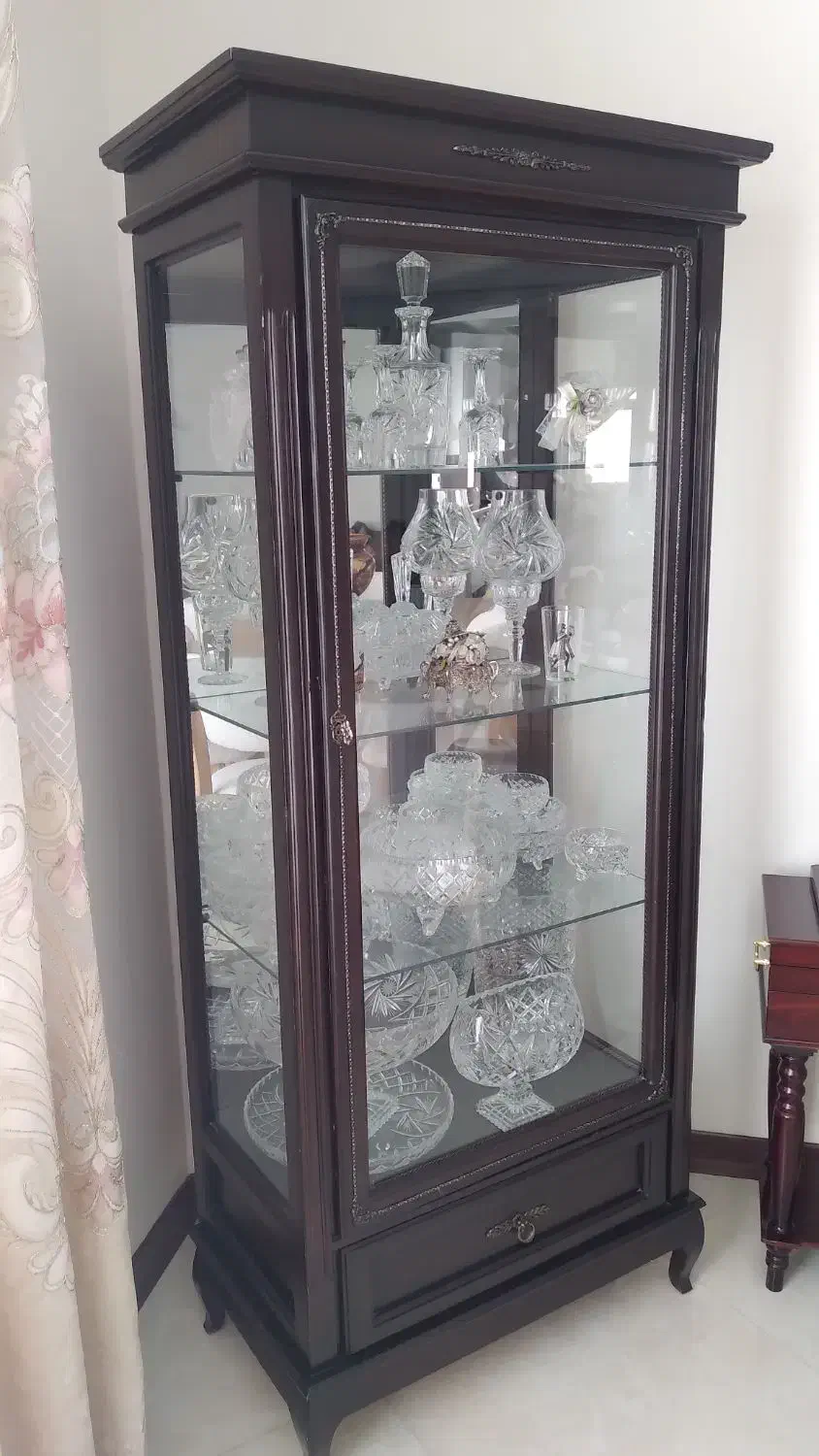 بوفه|بوفه، ویترین، کنسول|پردیس, فاز ۴|دیوار