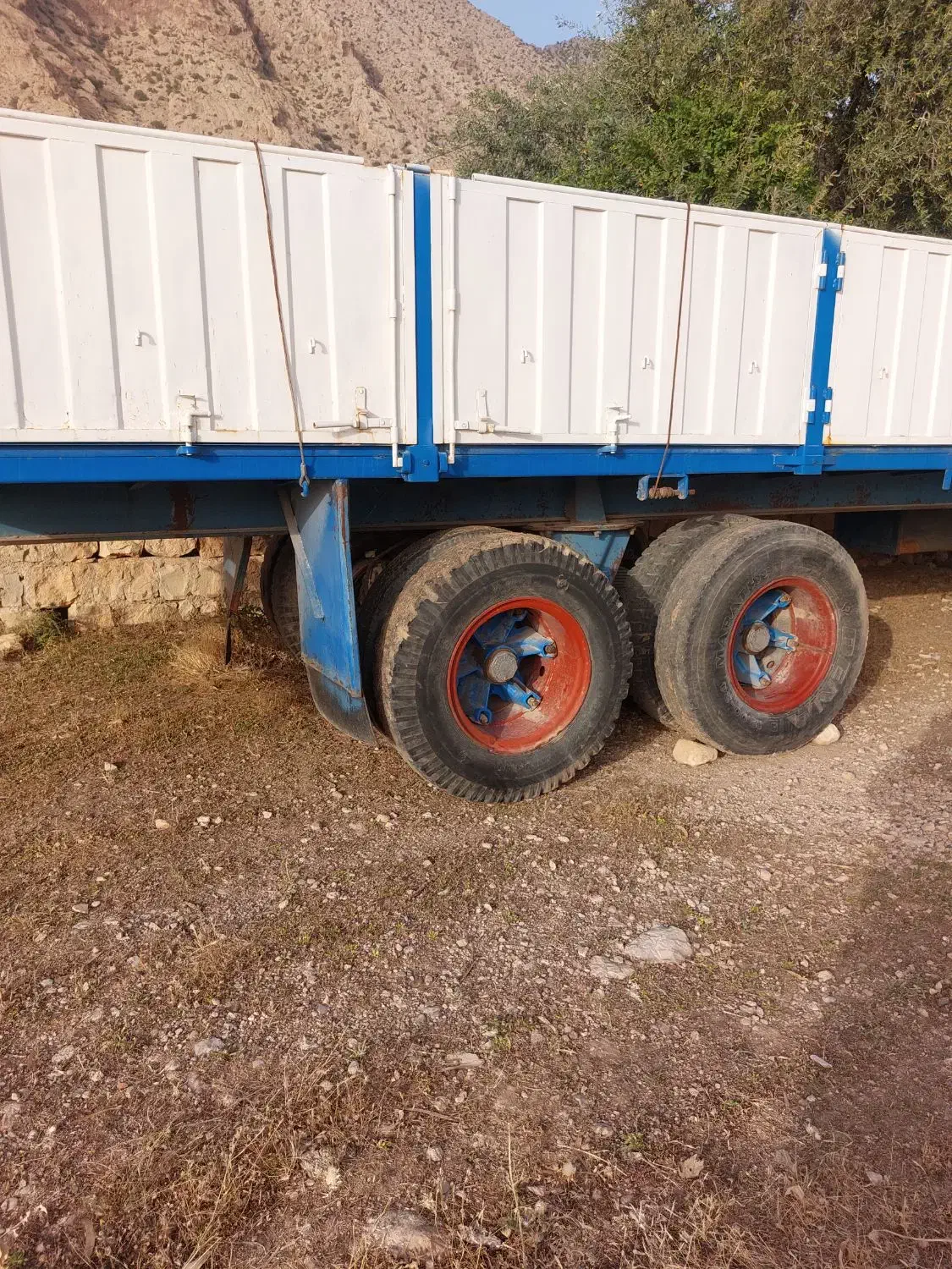 لبه دومحور|خودرو سنگین|سرپل ذهاب, |دیوار