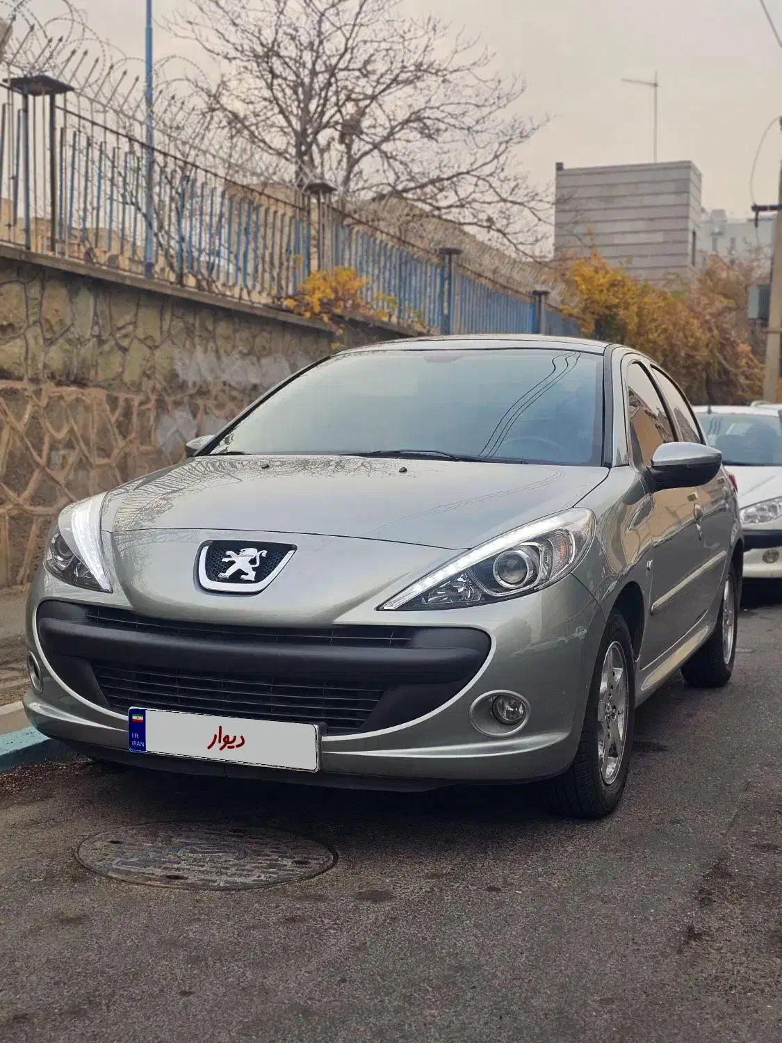 پژو ۲۰۷ پانوراما اتومات ۱۴۰۴|خودرو سواری و وانت|تهران, هفت چنار|دیوار