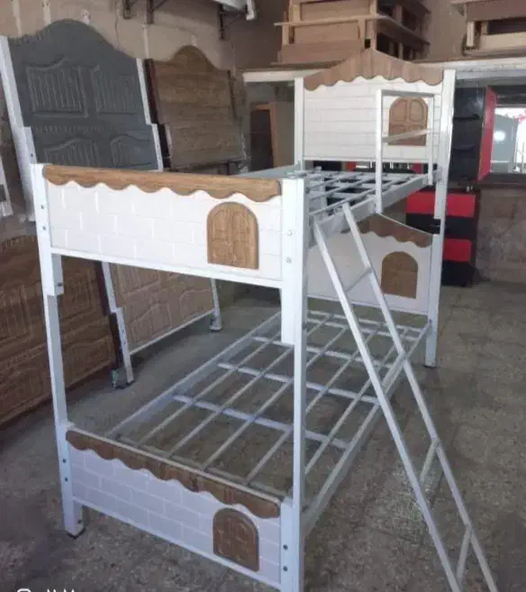 تخت دوطبقه فلزی مدل کلبه|تخت و سرویس خواب|تربت‌حیدریه, کاشانی|دیوار