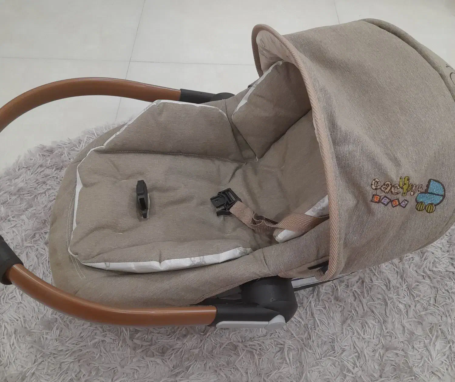 کریر نو استفاده نشده|کالسکه و لوازم جانبی|ساری, |دیوار