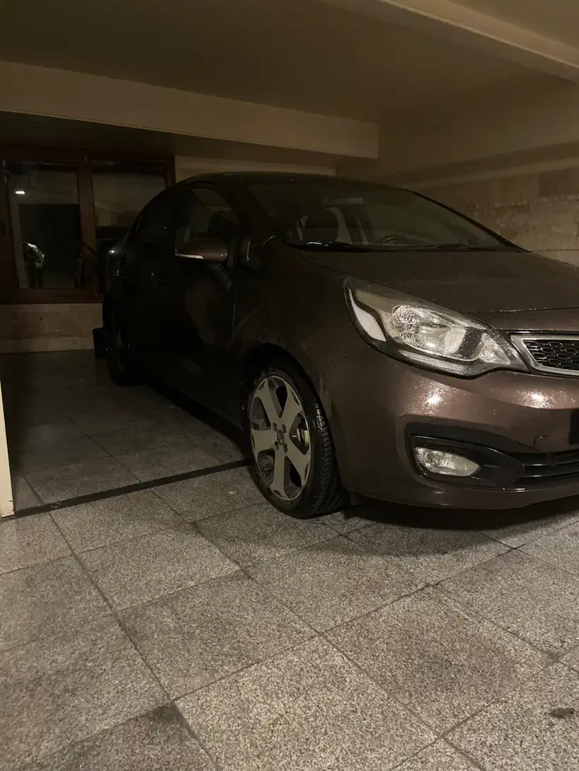 ریو سدان|خودرو سواری و وانت|تهران, لویزان|دیوار