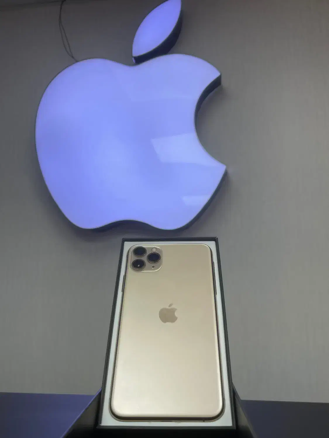 Iphone 11max 256 gold|موبایل|کرج, مهرویلا شمالی|دیوار