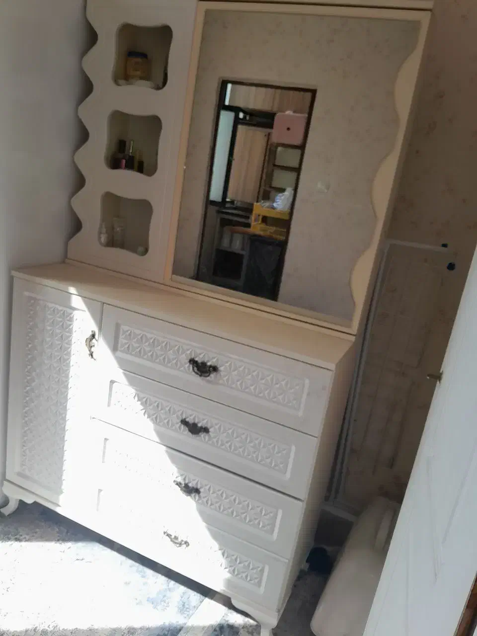 فروش'میزارایش|جاکفشی، کمد، دراور|قرچک, شهرک طلائیه|دیوار