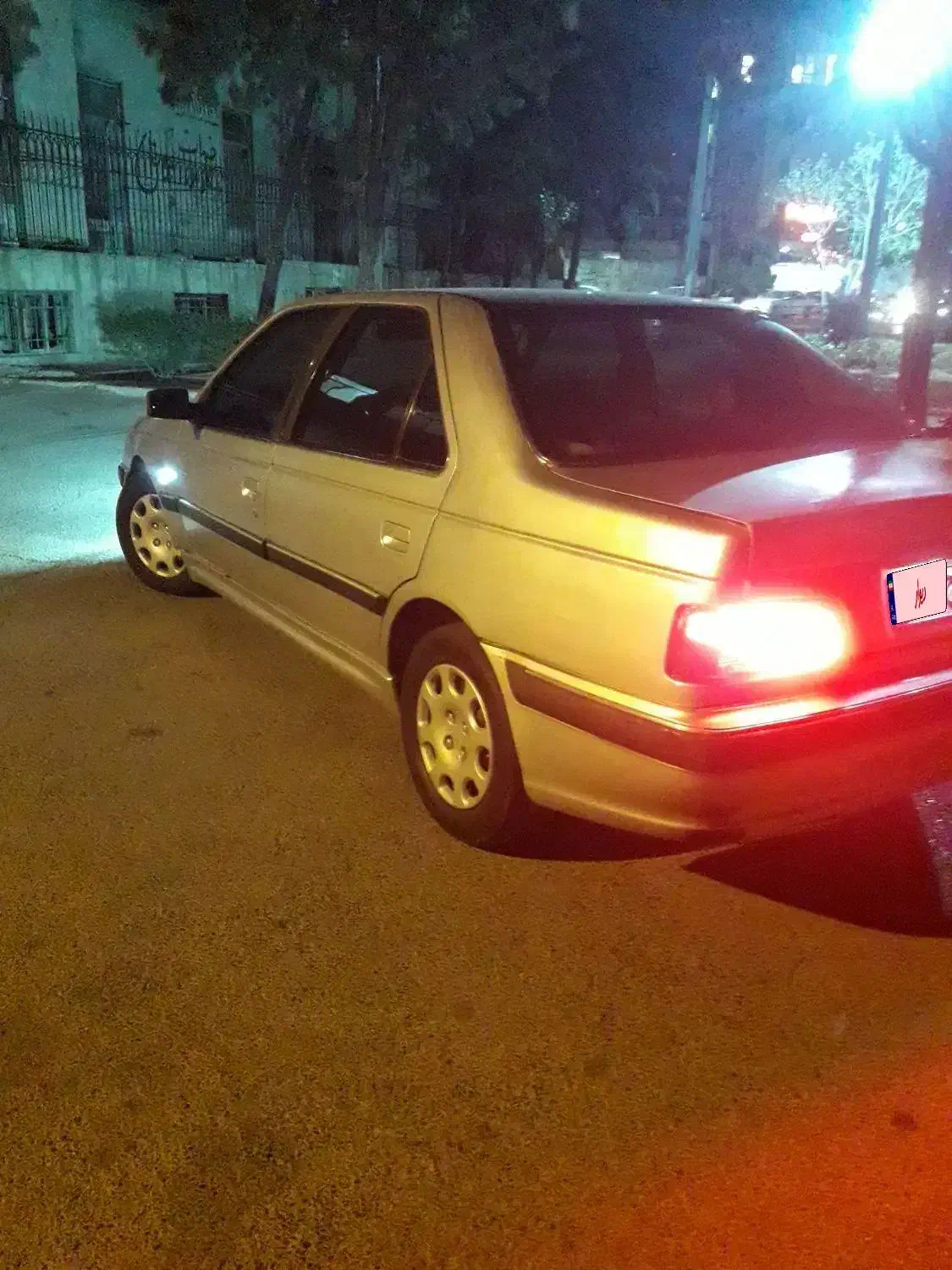 پژو پارس مدل۱۳۸۵|خودرو سواری و وانت|تهران, شهرک دانشگاه|دیوار