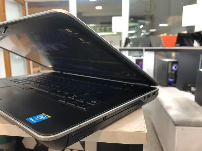 لپ تاپ dell latitude E6440(دل E6440)|رایانه همراه|تهران, فلسطین (میدان انقلاب)|دیوار