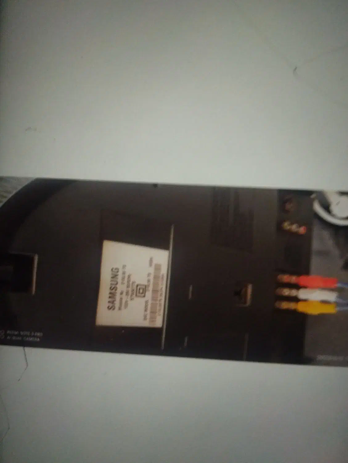 تلویزیون رنگه|تلویزیون و پروژکتور|کاشمر, |دیوار