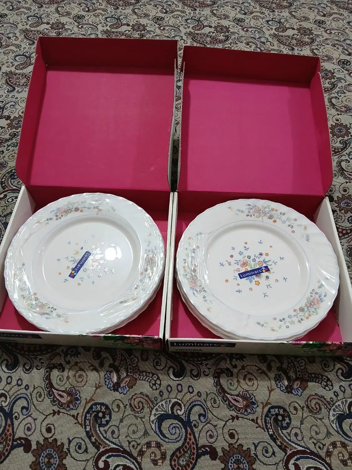 بشقاب گل ویکتوریا اصل فرانسه|ظروف سرو و پذیرایی|رفسنجان, |دیوار