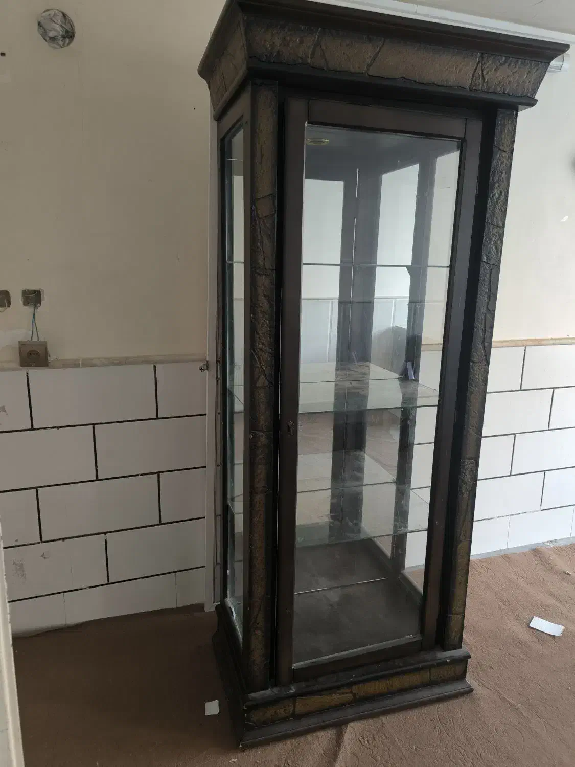 ویترین سالم|بوفه، ویترین، کنسول|قم, هفت تیر|دیوار