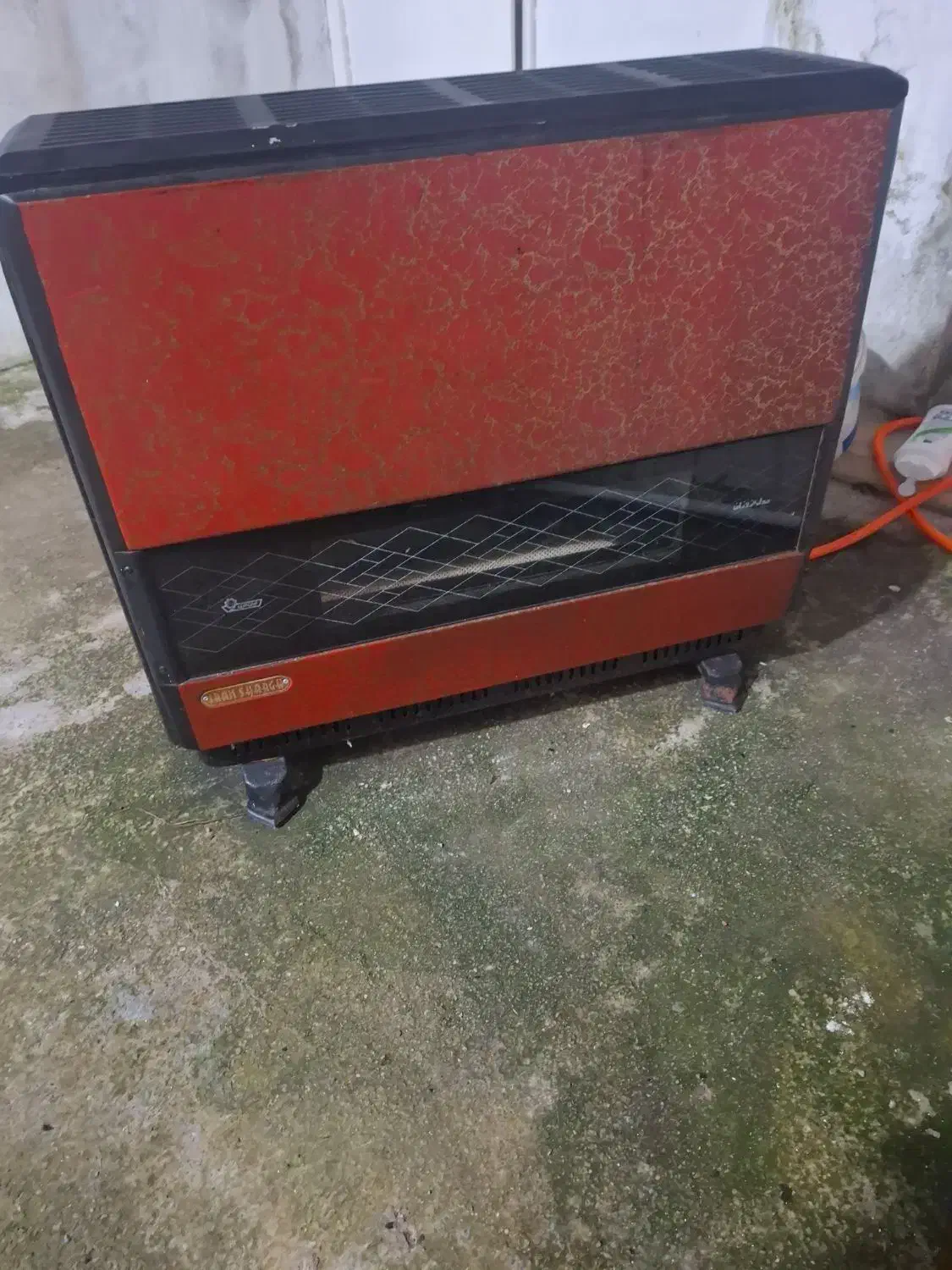 بخاری ۱۷ هزار|بخاری، هیتر، شومینه|رشت, جانبازان|دیوار