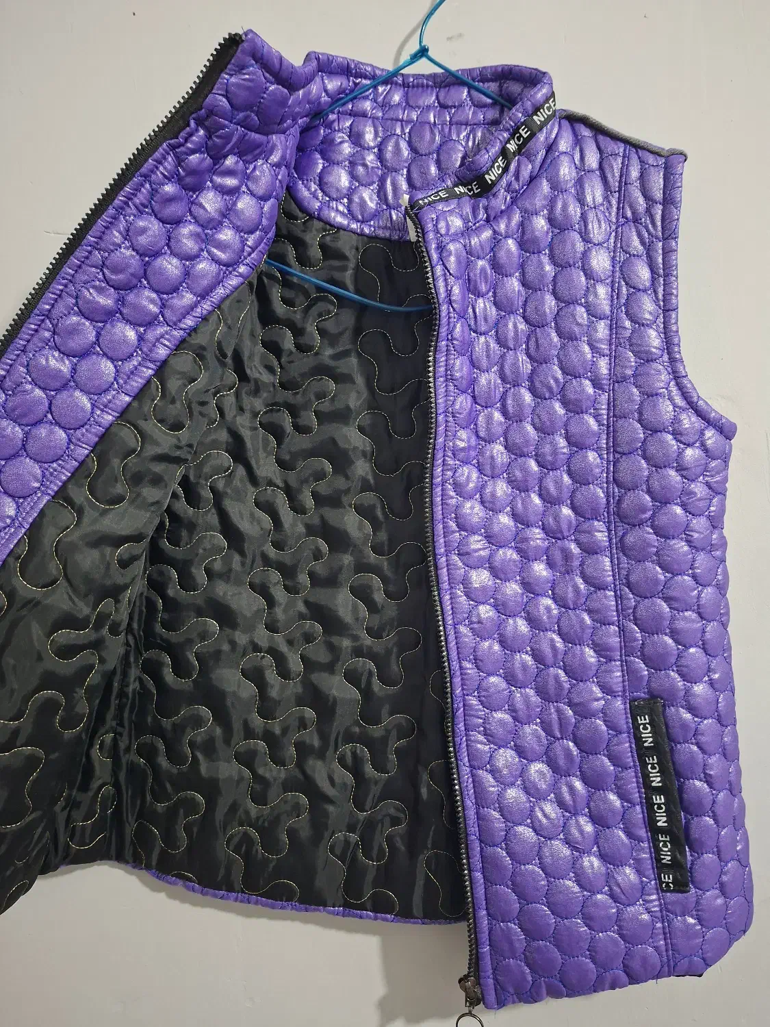 لباس|لباس|قرچک, مهدیه|دیوار