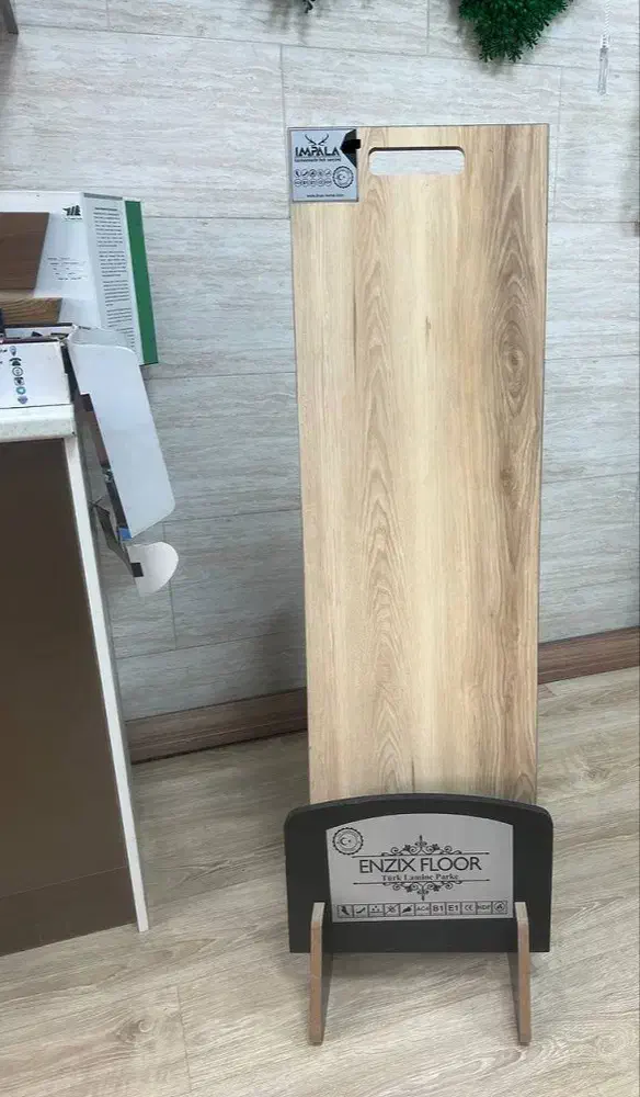 فروش برند روز پارکت در گنبدکاووس|مصالح و تجهیزات ساختمان|گنبد کاووس, |دیوار