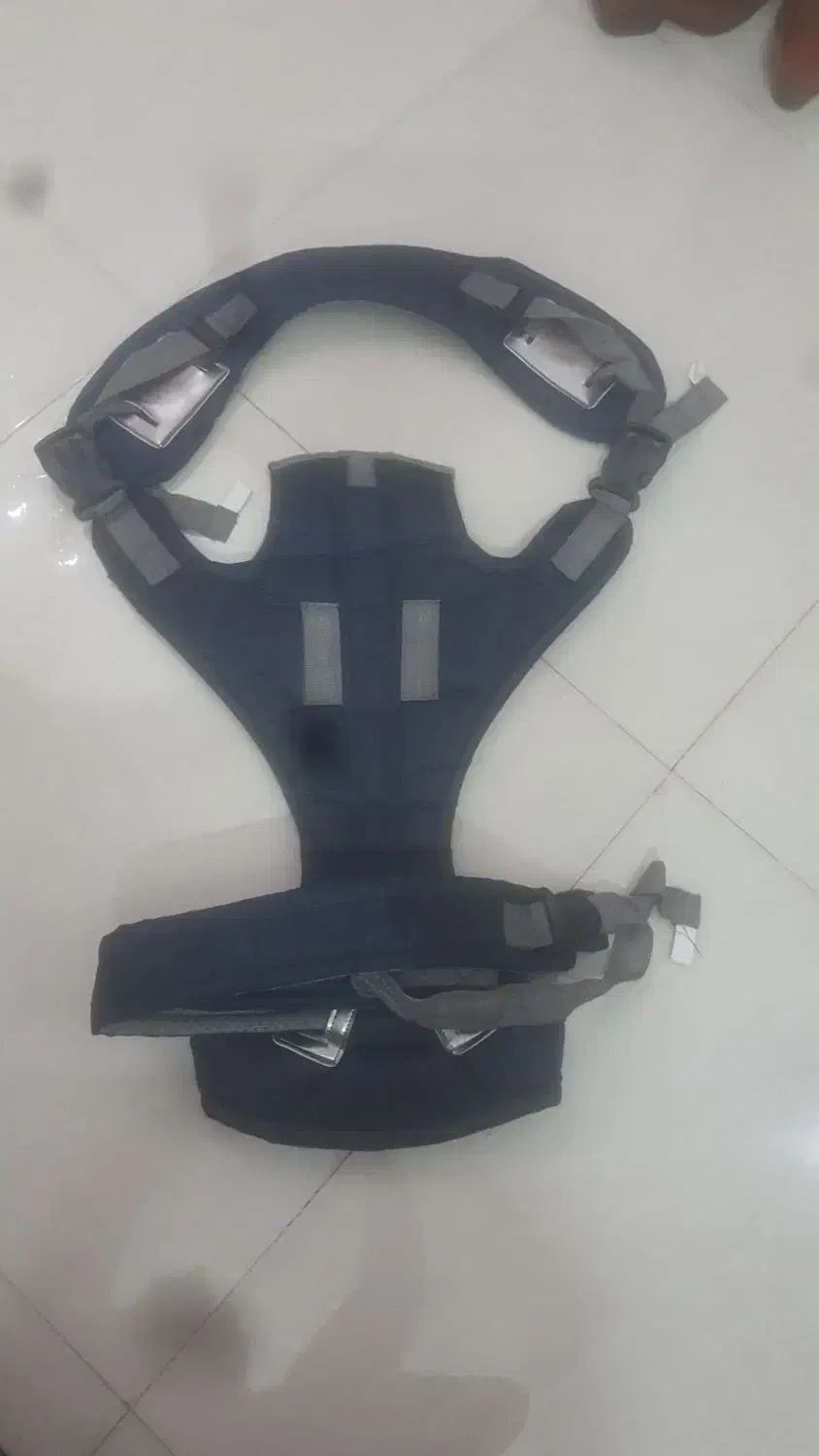 کریر و آغوشی|کالسکه و لوازم جانبی|دماوند, گیلاوند|دیوار