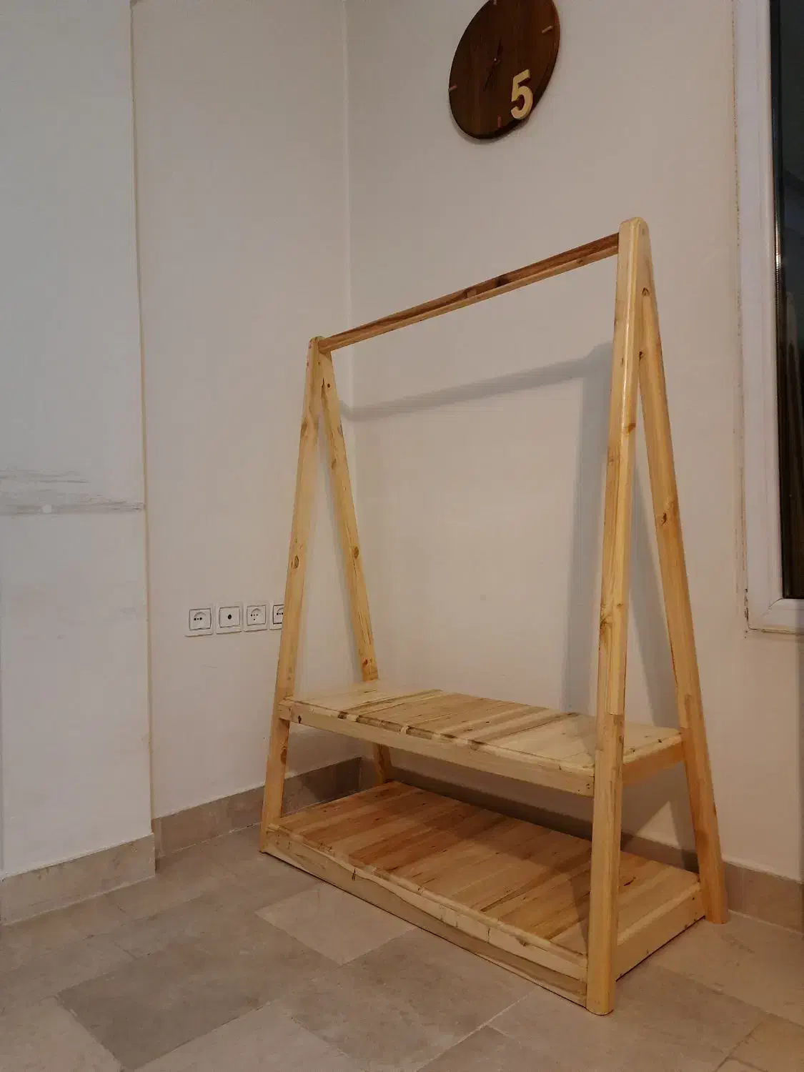استند چوبی لباس|بندرخت و رخت‌آویز|کرمانشاه, |دیوار