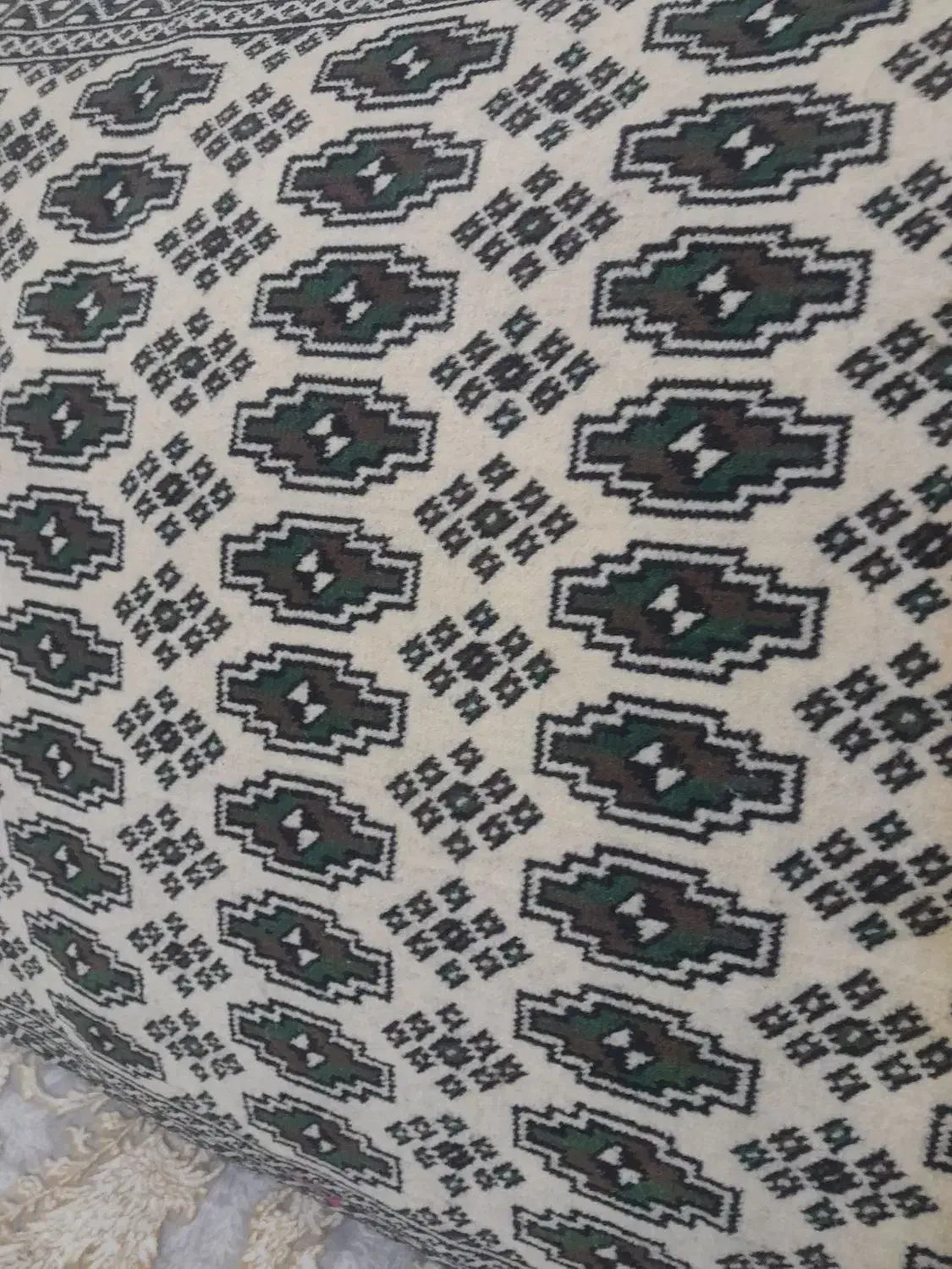 پشتی|پشتی|محمدشهر, سیدآباد|دیوار