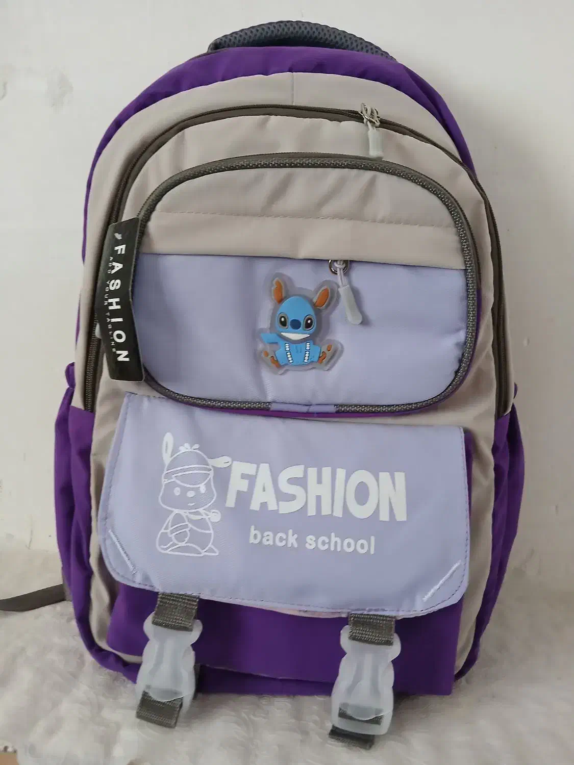 کیف یا کوله|کفش و لباس بچه|اراک, |دیوار