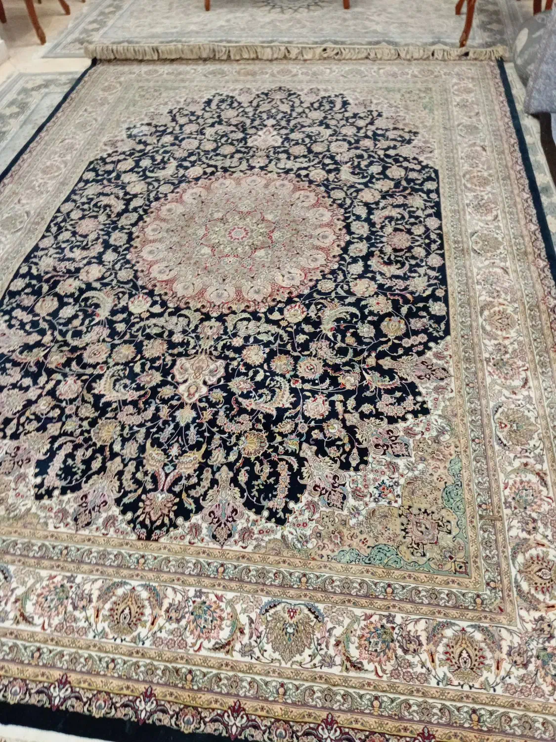 فرش ۹ متری ۱۲۰۰ شانه|فرش|کرج, کرج نو|دیوار