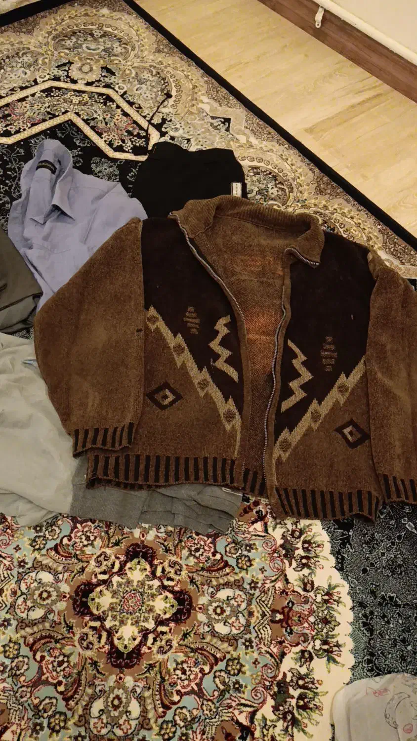 لباس کارش|لباس|تبریز, |دیوار