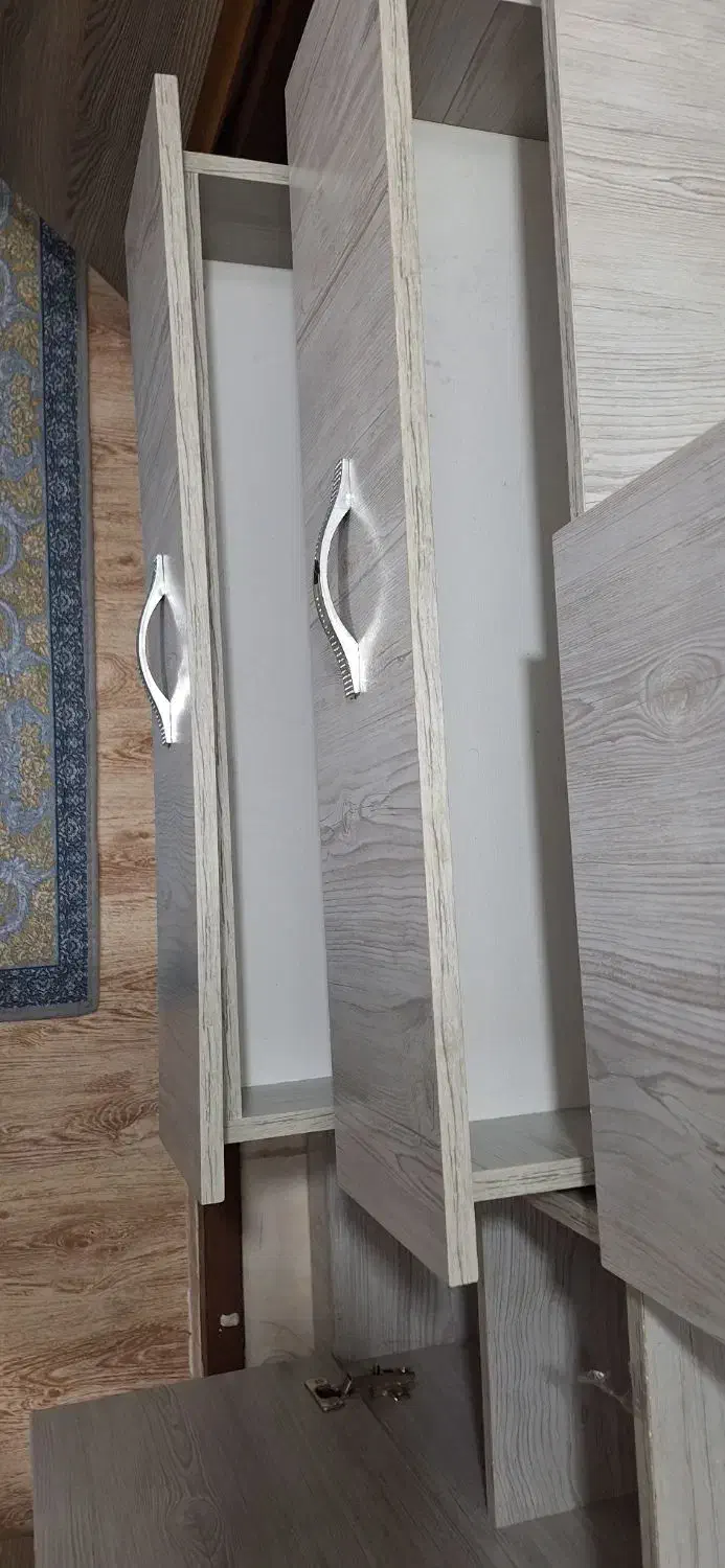 کمد استوک|جاکفشی، کمد، دراور|رباط‌کریم, شترخوار|دیوار