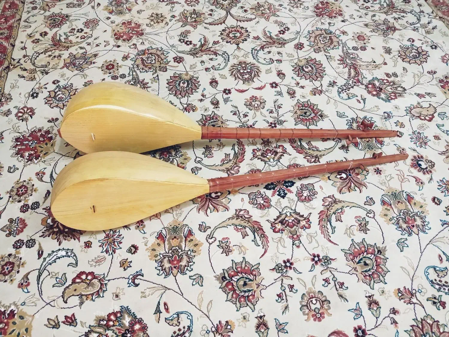 ساخت وتعمیرات انواع ساز های دوتار وگیتار ورباب|سازهای سنتی|تربت جام, شهید مدرس|دیوار